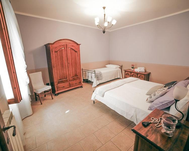 Palazzo Le Muse Apartments Bevagna Exterior foto